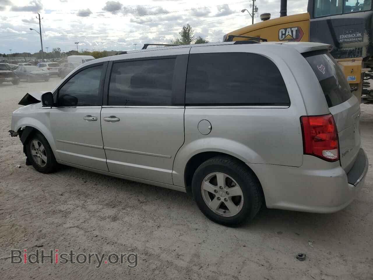 2011 DODGE CARAVAN - VIN: 2D4RN5DG1BR618873 - Photo 2