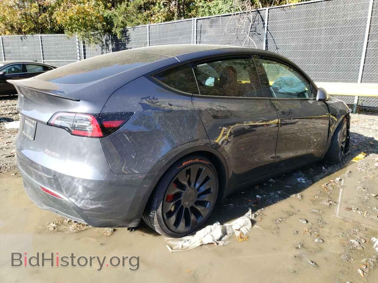 2022 TESLA MODEL Y - VIN: 7SAYGDEF7NF442059 - Фото 3