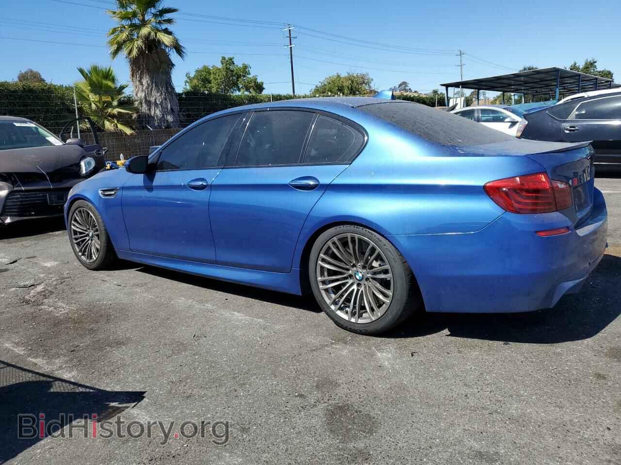 2016 BMW M5 - VIN: WBSFV9C57GG343387 - Фото 2