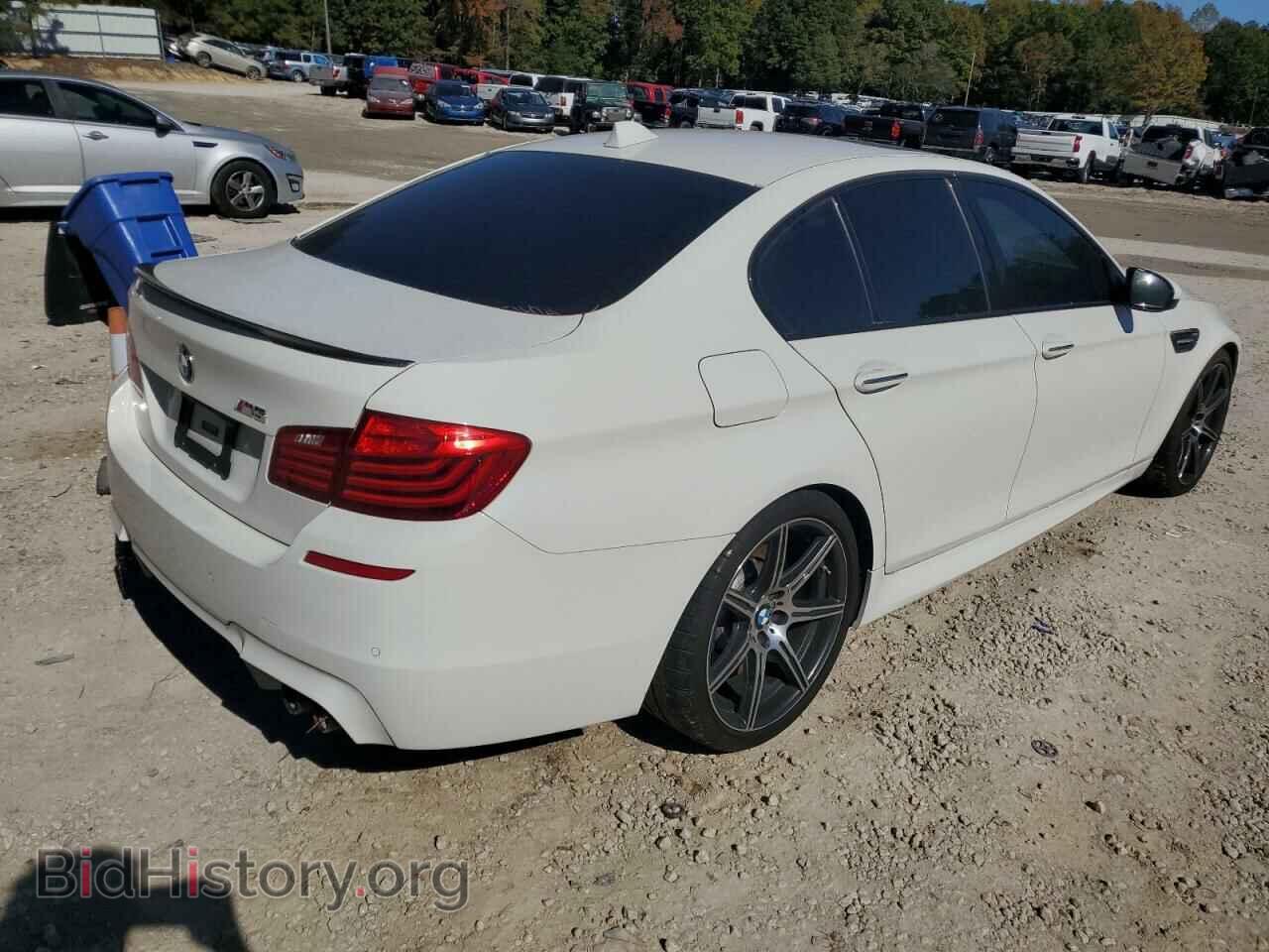 2014 BMW M5 - VIN: WBSFV9C54ED593376 - Photo 3