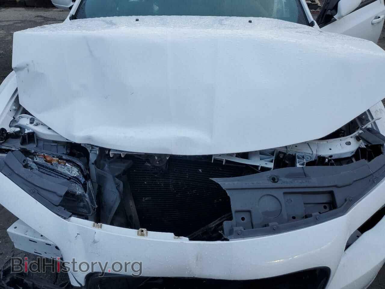 2019 CHRYSLER 300 - VIN: 2C3CCAGG2KH610630 - Фото 11
