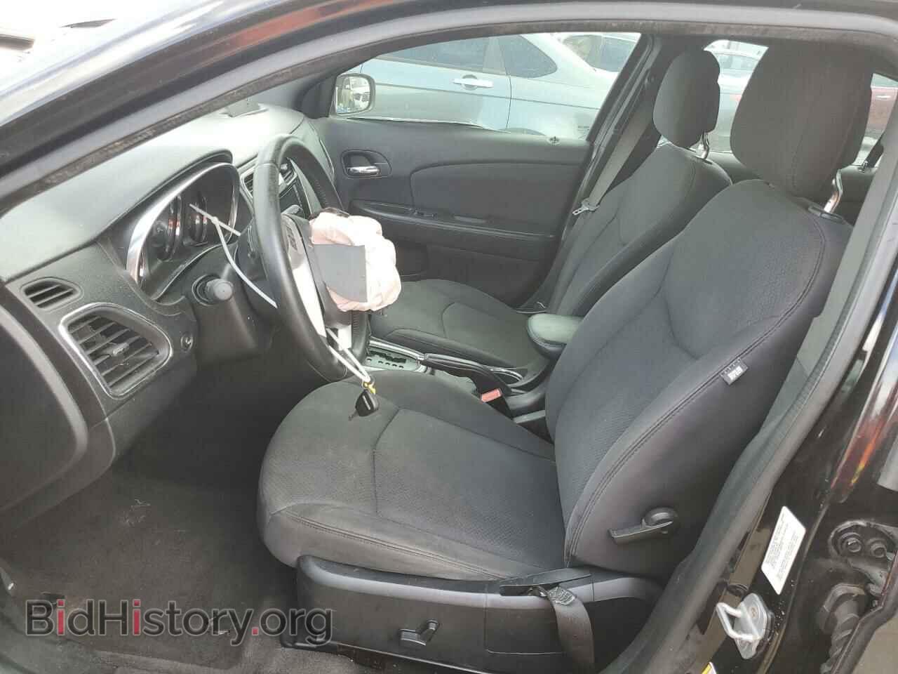 2012 CHRYSLER 200 - VIN: 1C3CCBBG2CN303576 - Фото 7