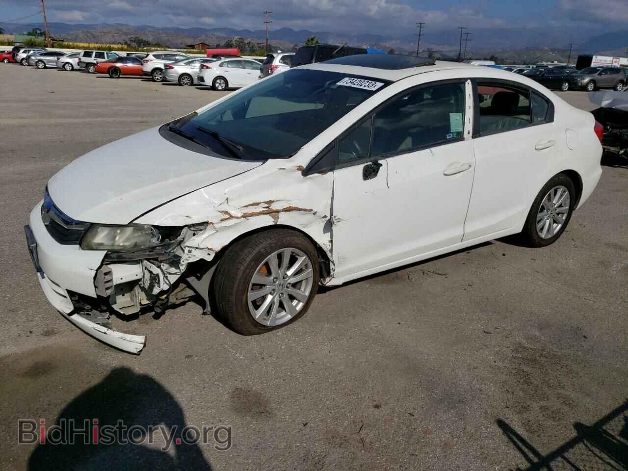 Фотография 19XFB2F97CE317386 - HONDA CIVIC 2012