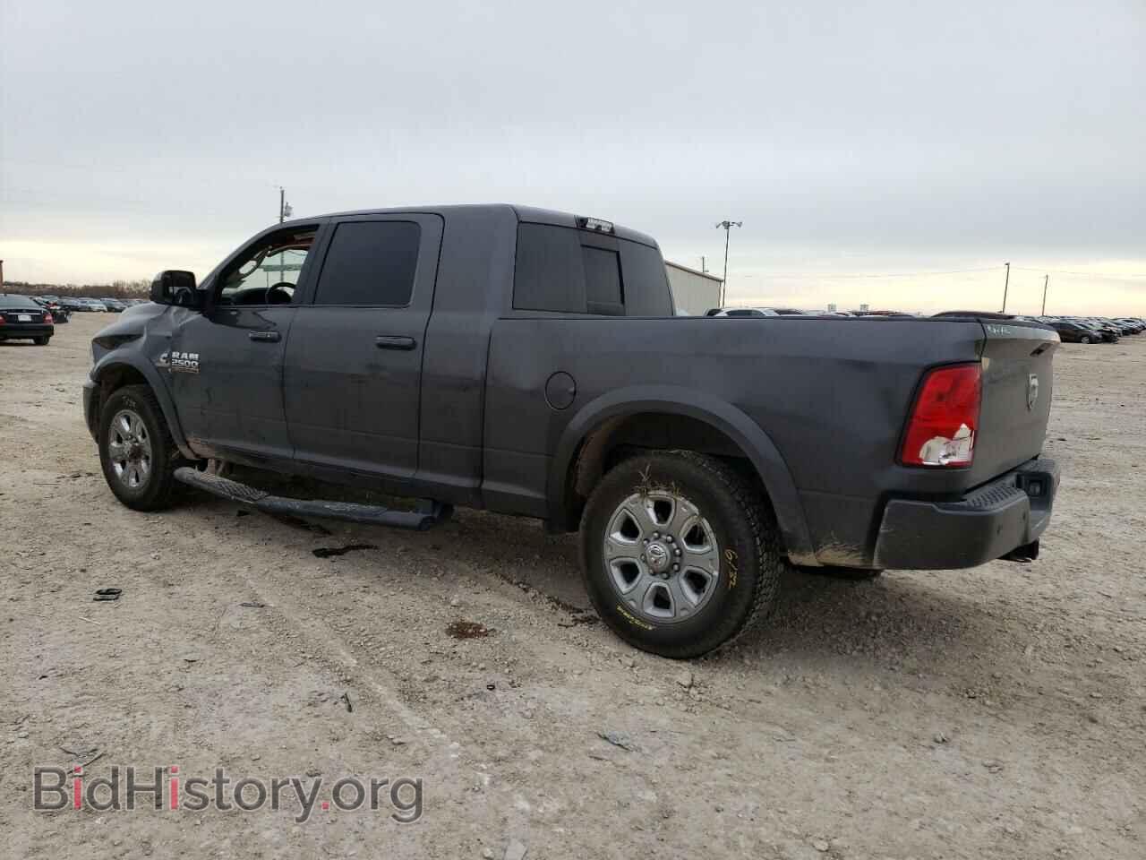 2018 RAM 2500 - VIN: 3C6UR4ML8JG287210 - Photo 2