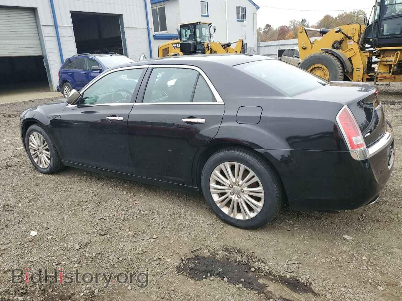2012 CHRYSLER 300 - VIN: 2C3CCAHG2CH313843 - Фото 2
