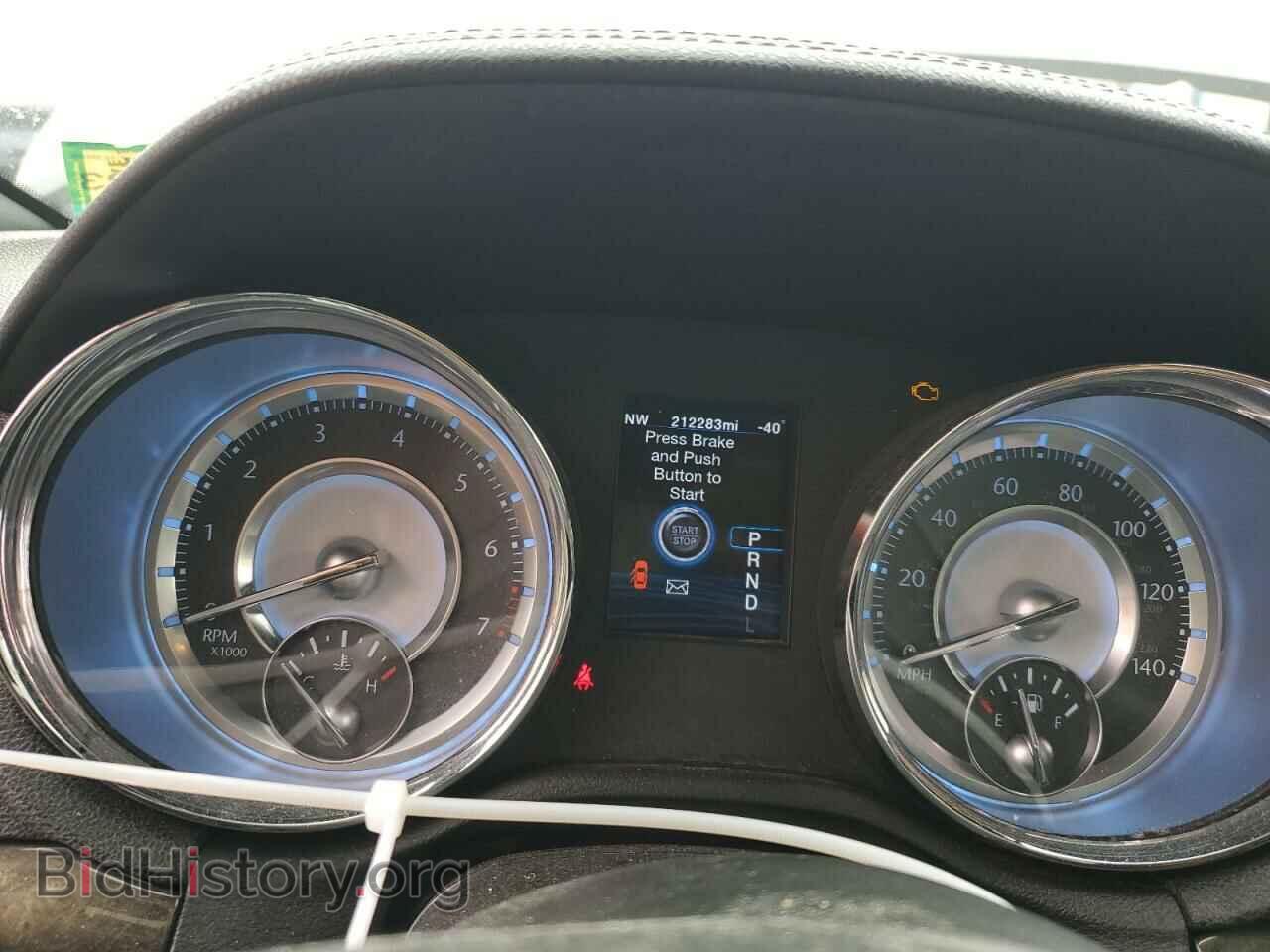2012 CHRYSLER 300 - VIN: 2C3CCAHG2CH313843 - Фото 9