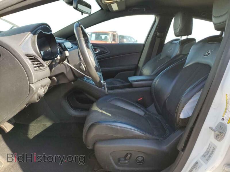 2015 Chrysler 200 (VIN 1C3CCCBB8FN749729) — фото 7 из 12