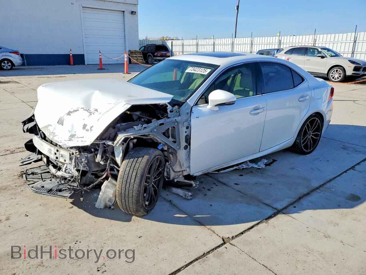 Фотография JTHBE1D27E5000730 - LEXUS IS 2014