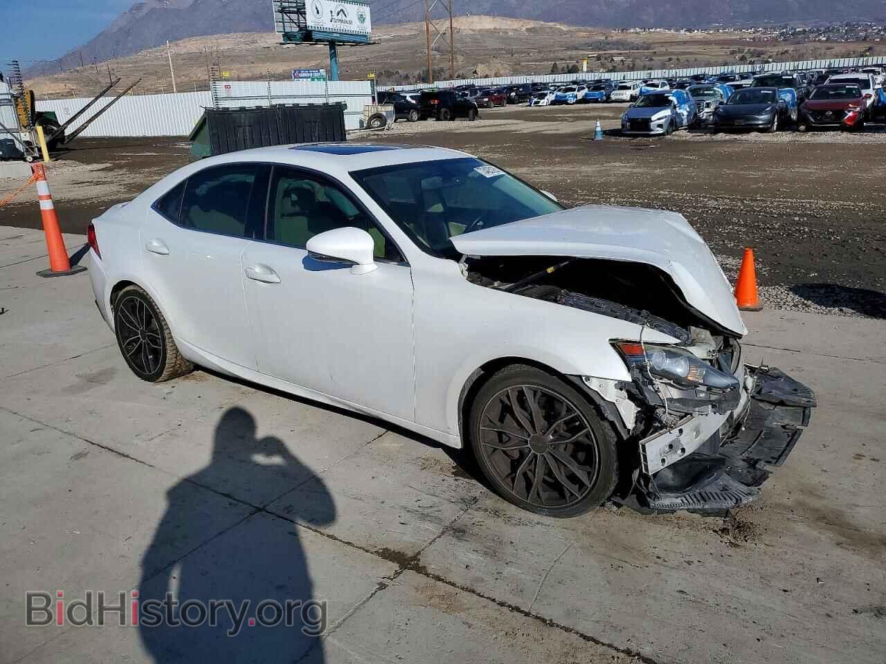 2014 LEXUS IS - VIN: JTHBE1D27E5000730 - Photo 4
