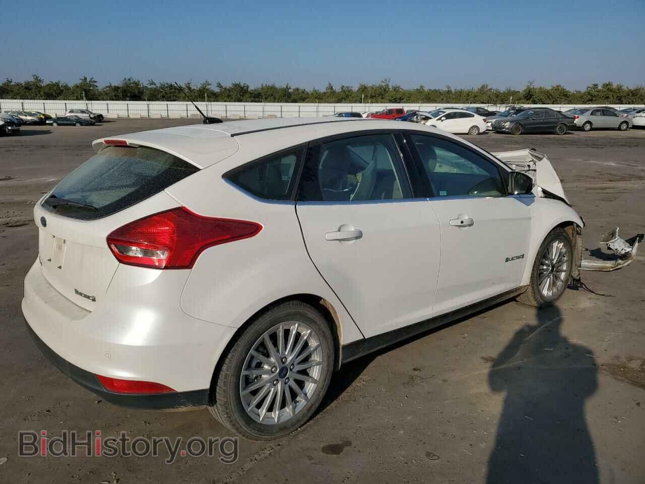 2016 FORD FOCUS - VIN: 1FADP3R46GL301701 - Фото 3