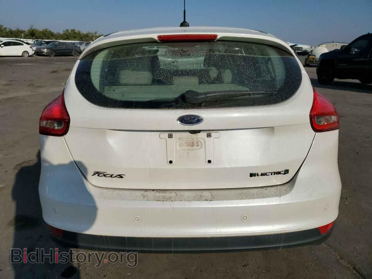 2016 FORD FOCUS - VIN: 1FADP3R46GL301701 - Фото 6