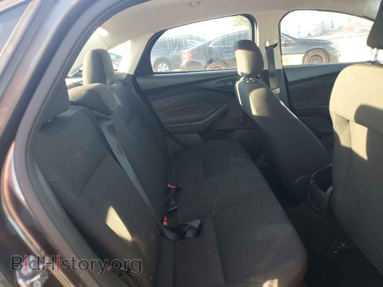2016 FORD FOCUS - VIN: 1FADP3E24GL215629 - Фото 10