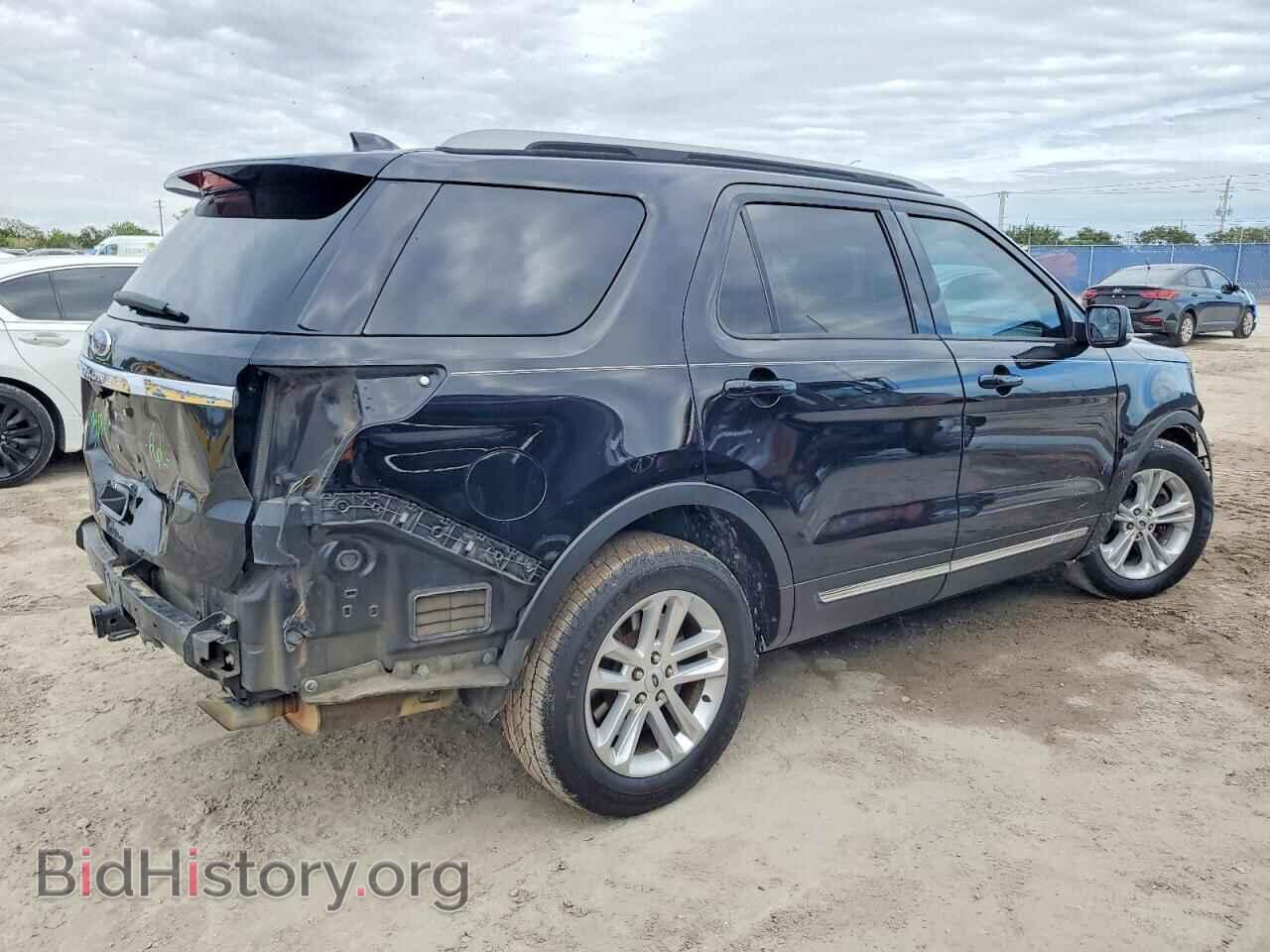 2017 FORD EXPLORER - VIN: 1FM5K7D82HGA67366 - Фото 3