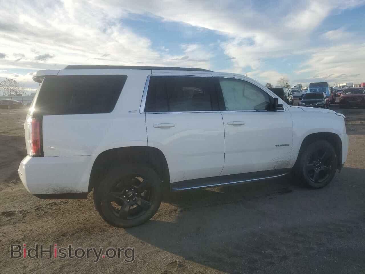 2018 GMC YUKON - VIN: 1GKS2BKC3JR288152 - Фото 3