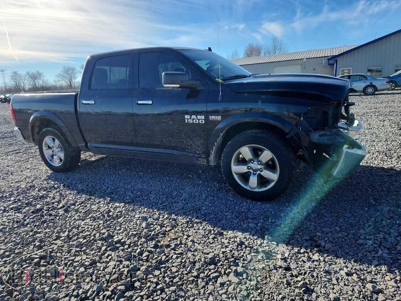2015 RAM 1500 - VIN: 3C6RR7LT4FG533086 - Photo 4