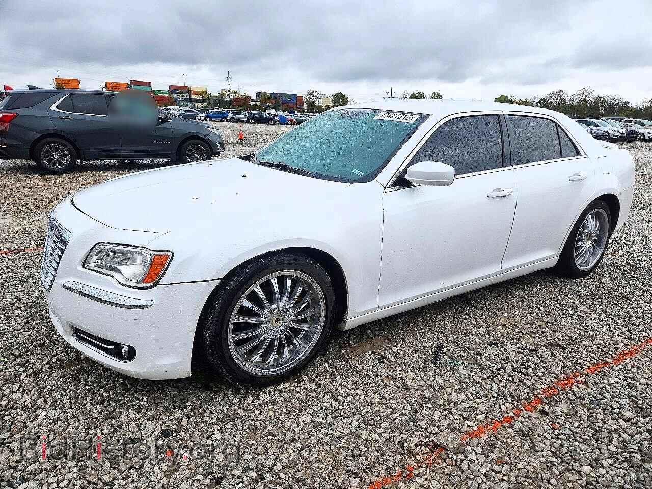 Фотография 2C3CCAAGXCH313082 - CHRYSLER 300 2012