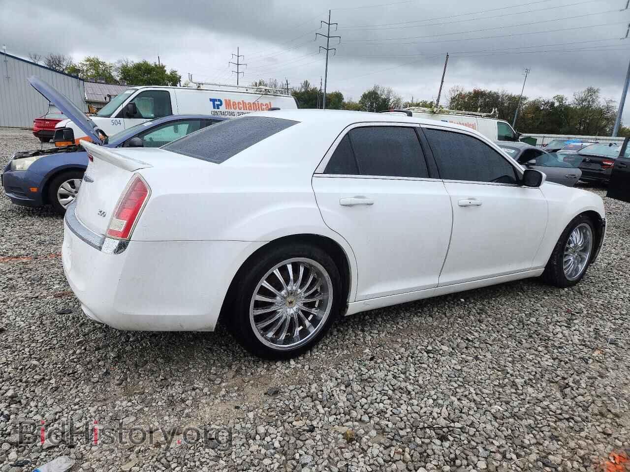 2012 CHRYSLER 300 - VIN: 2C3CCAAGXCH313082 - Photo 3