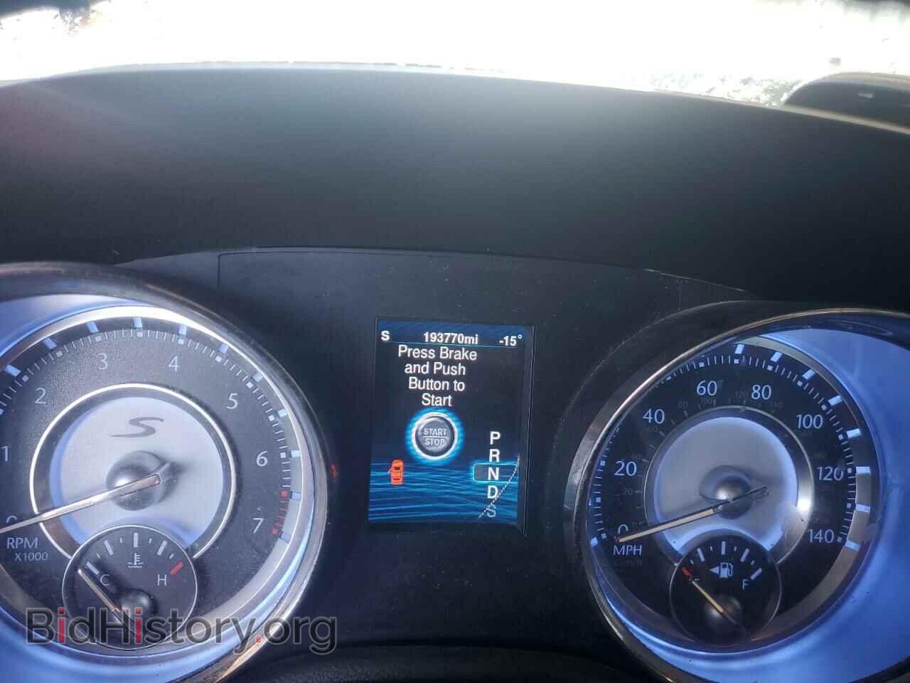 2014 CHRYSLER 300 - VIN: 2C3CCABG2EH309450 - Фото 9