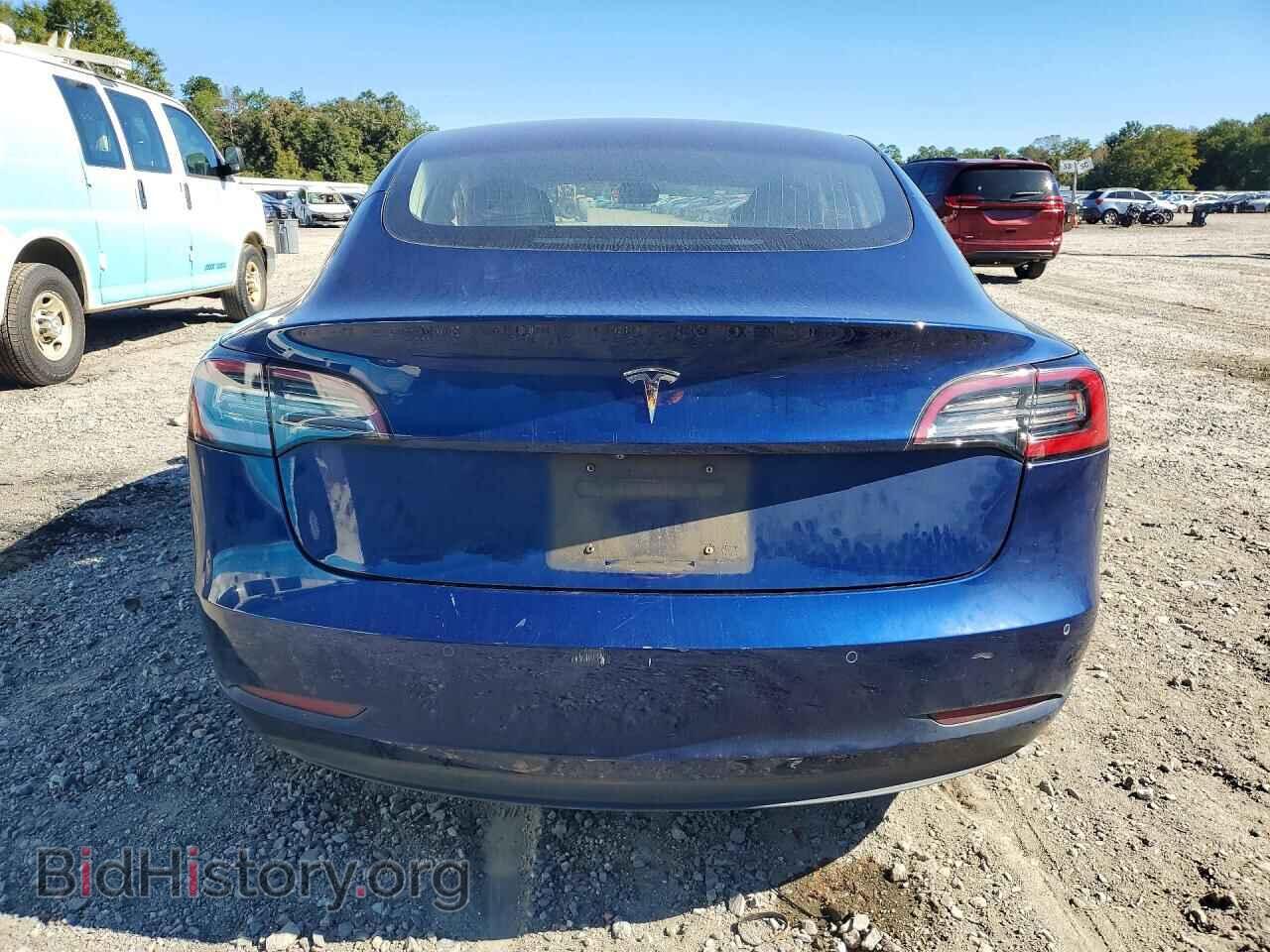 2018 Tesla MODEL 3 (VIN 5YJ3E1EA4JF041143) — photo 6 of 12