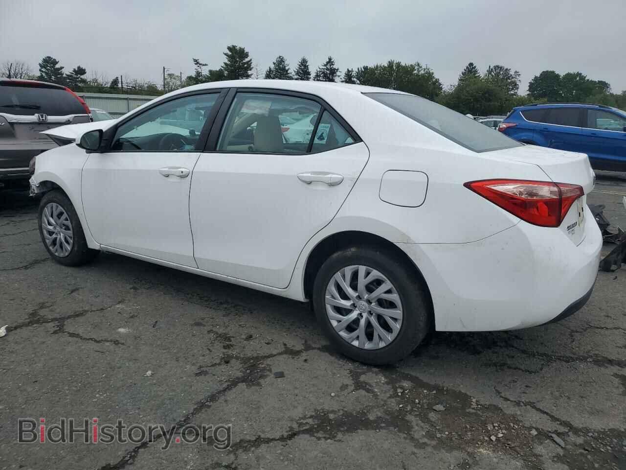 2017 TOYOTA COROLLA - VIN: 2T1BURHEXHC883897 - Photo 2