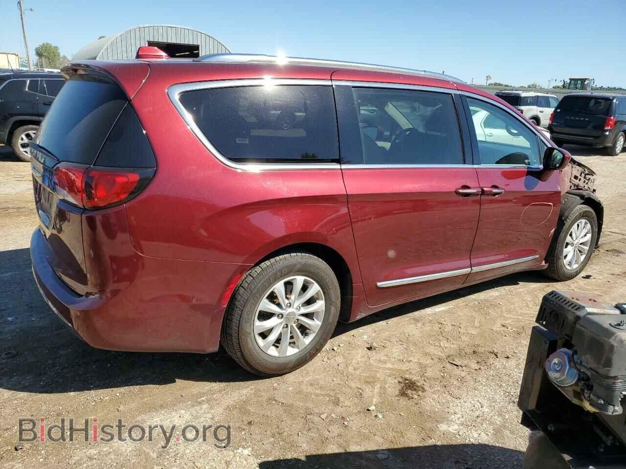 2018 CHRYSLER PACIFICA - VIN: 2C4RC1BG8JR110624 - Фото 3