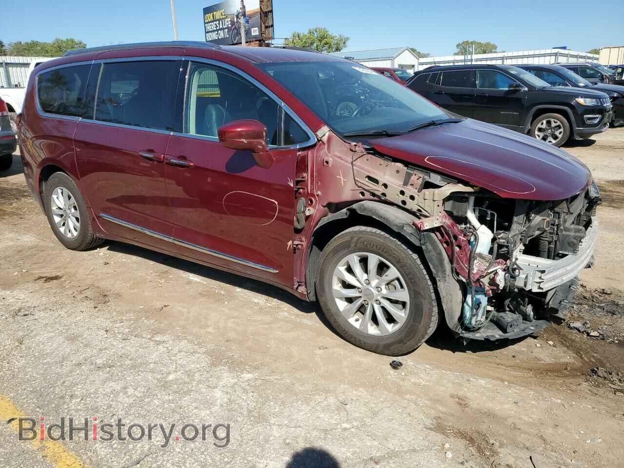 2018 CHRYSLER PACIFICA - VIN: 2C4RC1BG8JR110624 - Фото 4