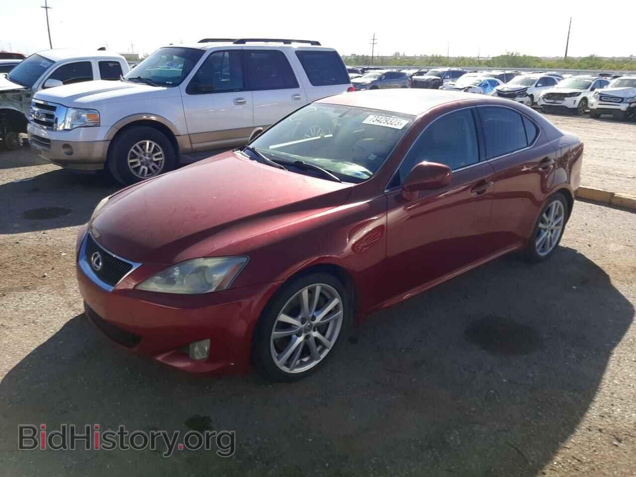 Photo JTHBE262975013145 - LEXUS IS 2007