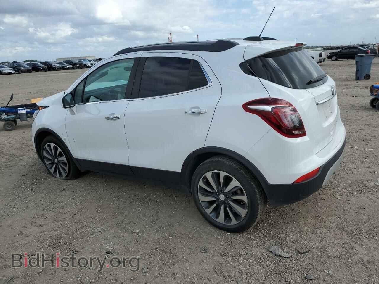 2021 BUICK ENCORE - VIN: KL4CJASM2MB365591 - Photo 2
