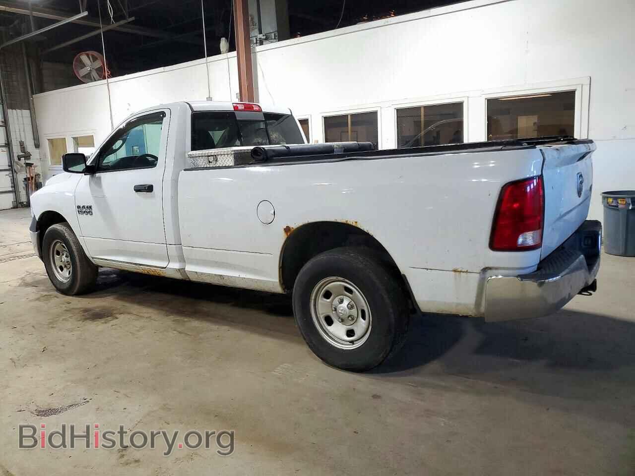 2015 RAM 1500 - VIN: 3C6JR7DG3FG564358 - Фото 2