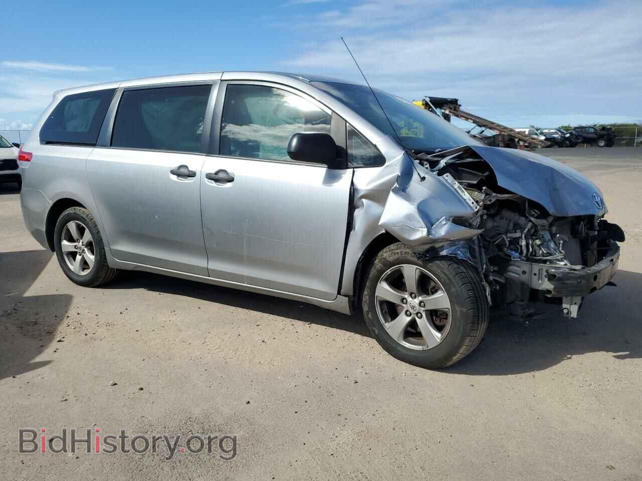 2012 TOYOTA All Models - VIN: 5TDZK3DC0CS199835 - Фото 4