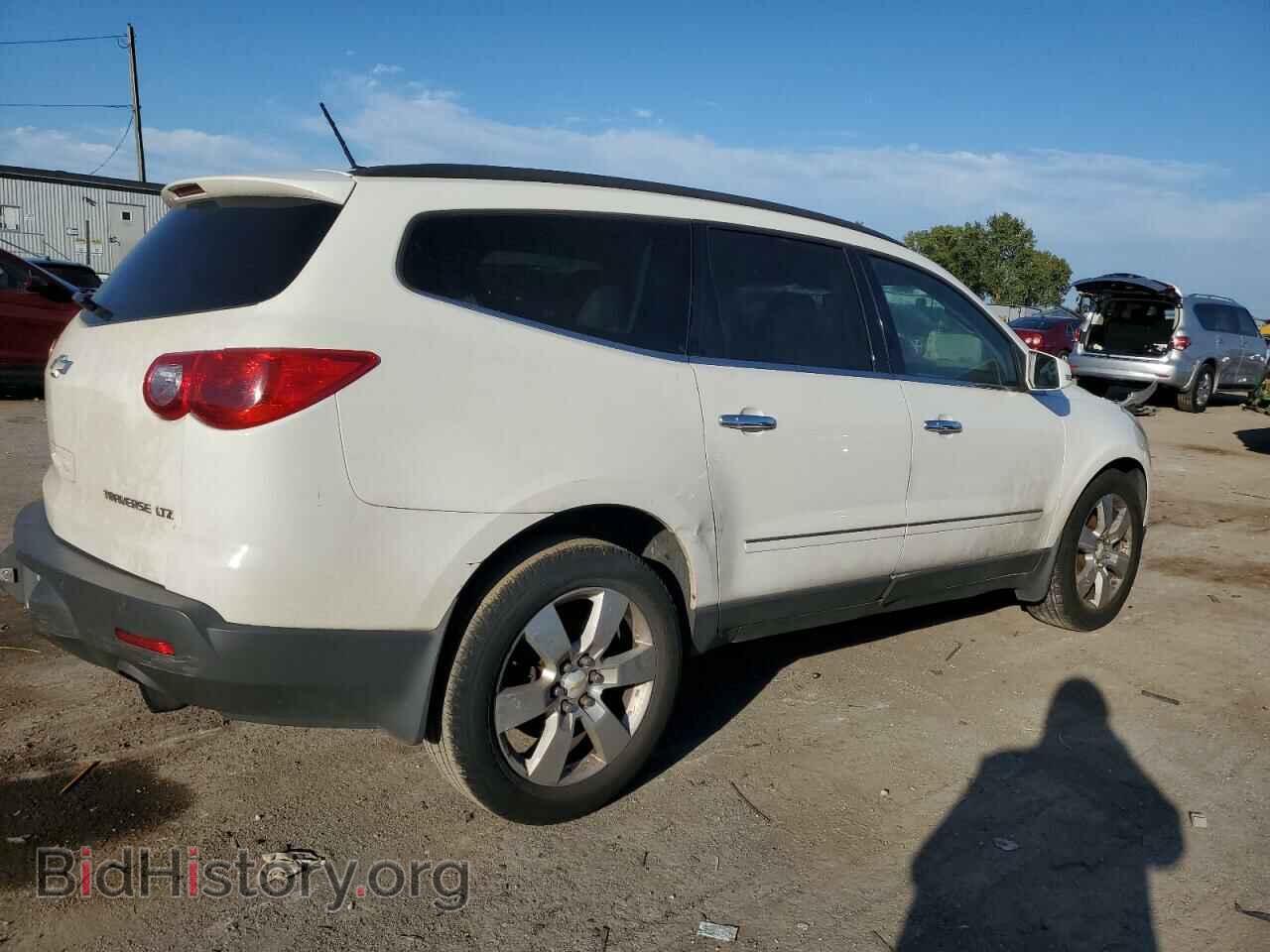 2012 CHEVROLET TRAVERSE - VIN: 1GNKVLED7CJ225299 - Фото 3