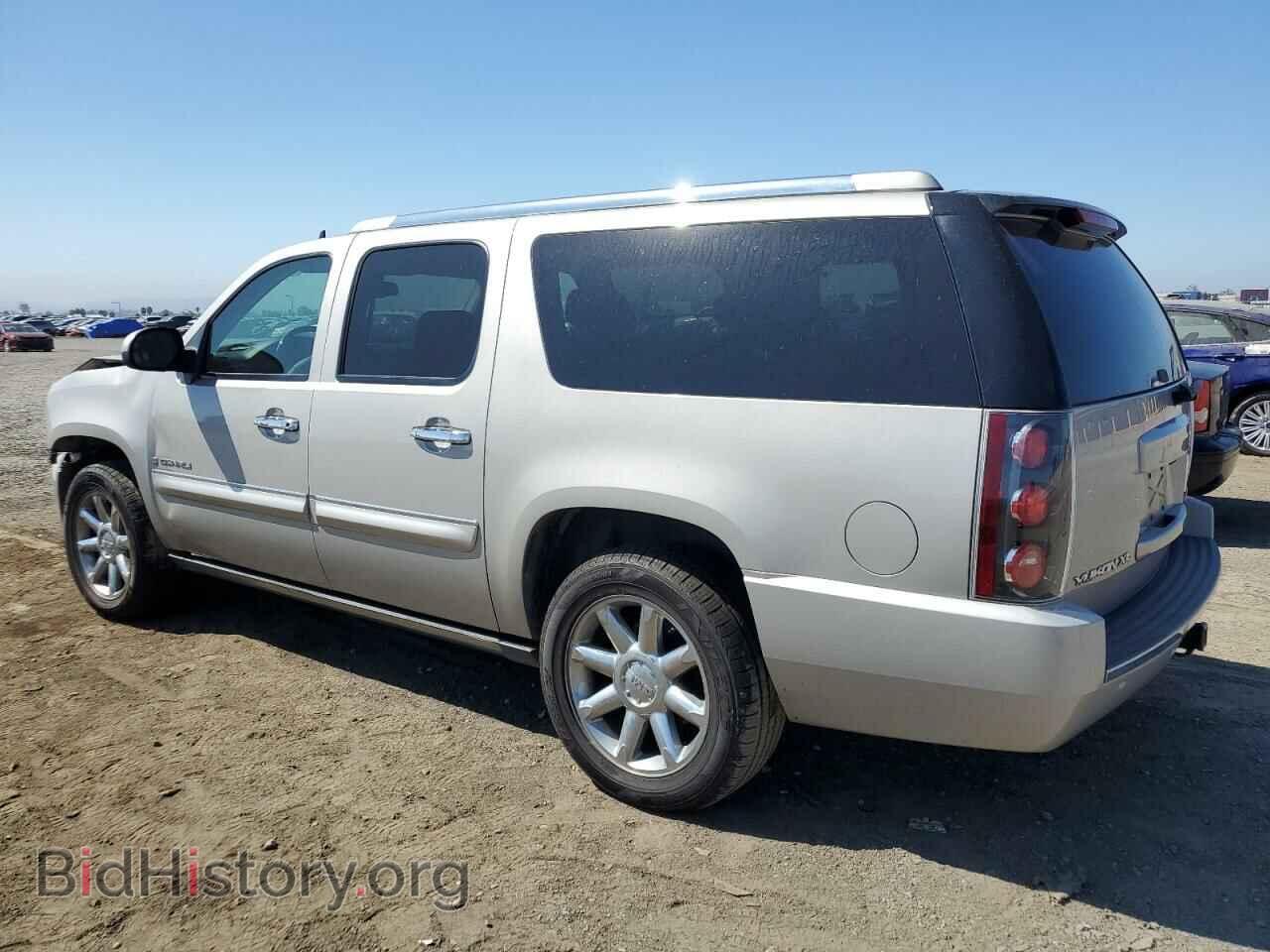 2007 GMC YUKON - VIN: 1GKFK668X7J247135 - Фото 2