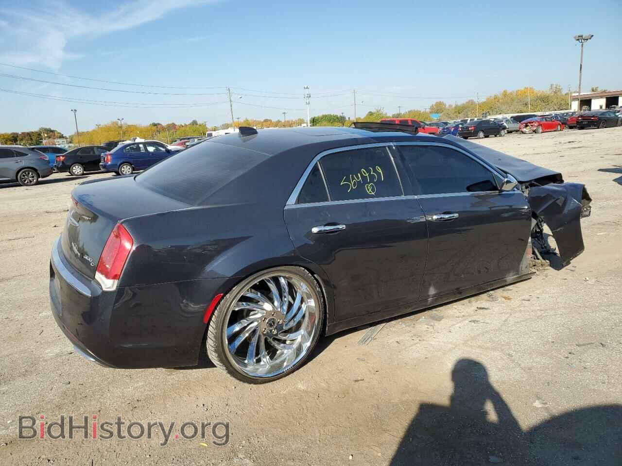 2017 CHRYSLER 300 - VIN: 2C3CCAEG9HH564936 - Фото 3