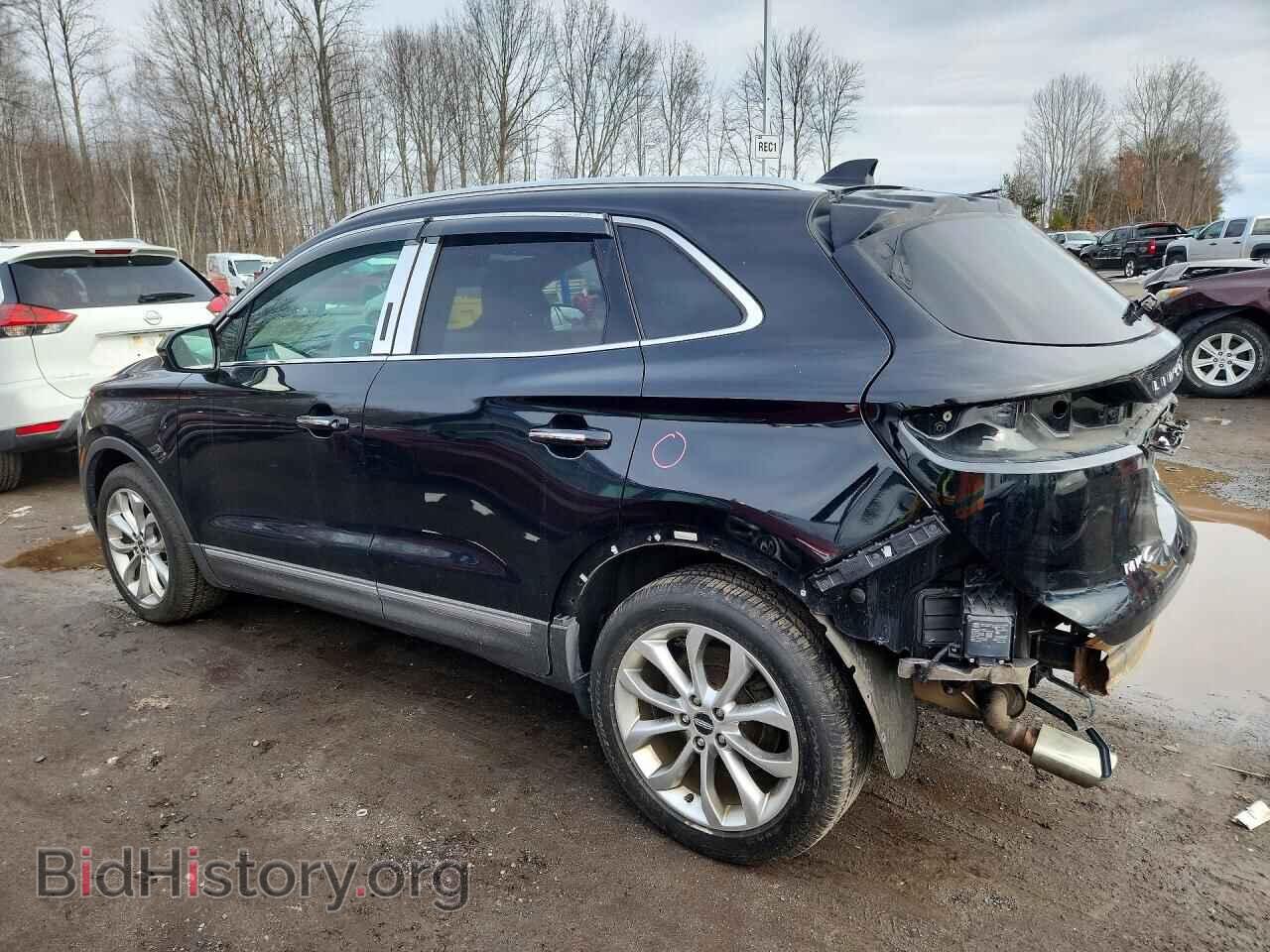 2017 LINCOLN MKC - VIN: 5LMCJ2D93HUL32154 - Photo 2