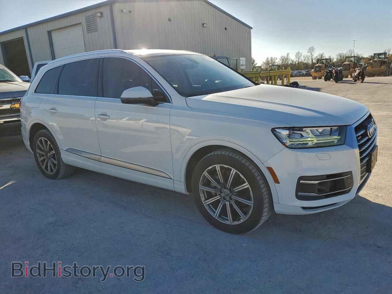 2018 AUDI Q7 - VIN: WA1VAAF71JD035888 - Фото 4