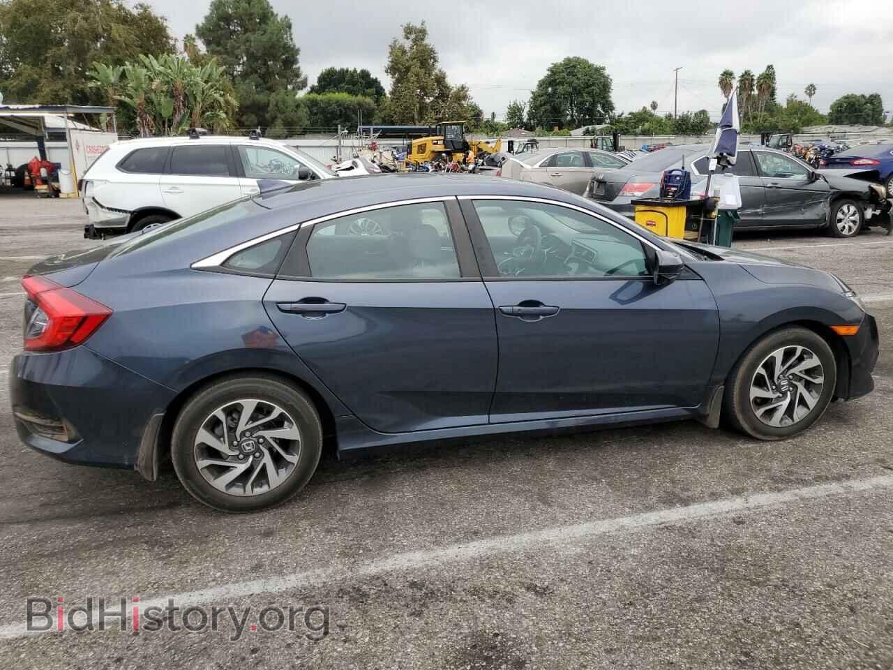 2017 HONDA CIVIC - VIN: 2HGFC2F71HH563844 - Фото 3