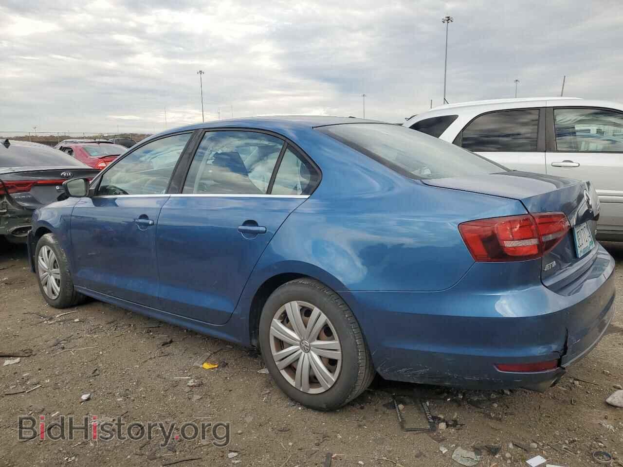 2017 VOLKSWAGEN JETTA - VIN: 3VW2B7AJ2HM328335 - Photo 2
