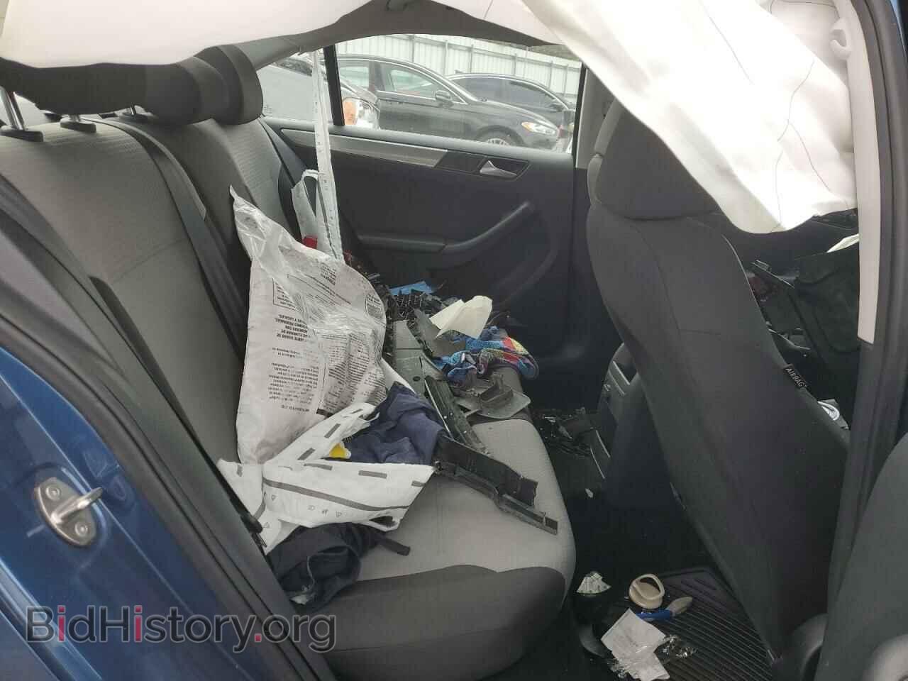 2017 VOLKSWAGEN JETTA - VIN: 3VW2B7AJ2HM328335 - Photo 10