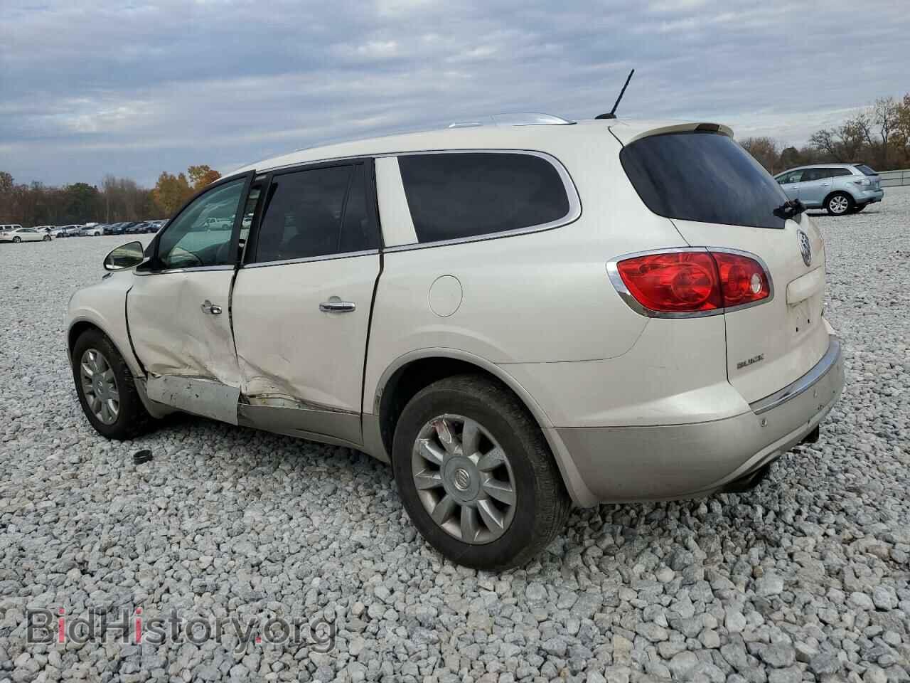2011 BUICK ENCLAVE - VIN: 5GAKVBED4BJ363661 - Фото 2