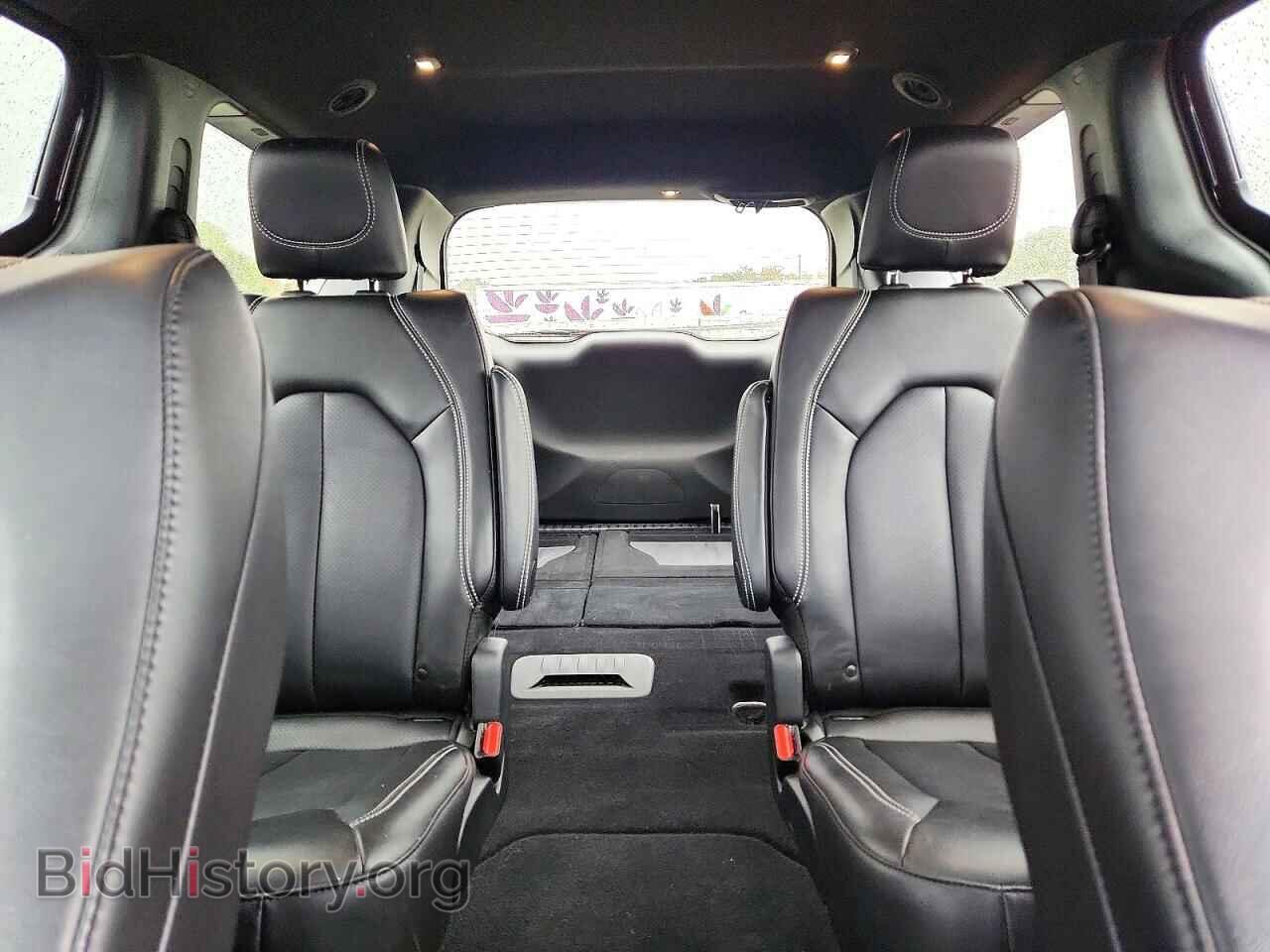 2027 Chrysler PACIFICA (VIN 2C4RC1BG0VR573637) — фото 10 из 13