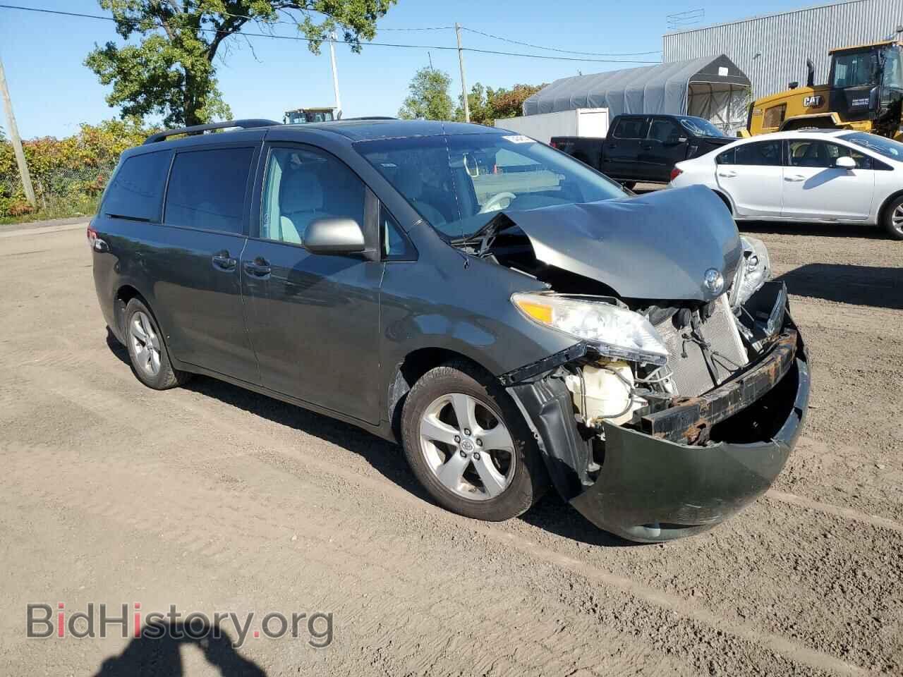 2011 TOYOTA All Models - VIN: 5TDKK3DCXBS042569 - Фото 4