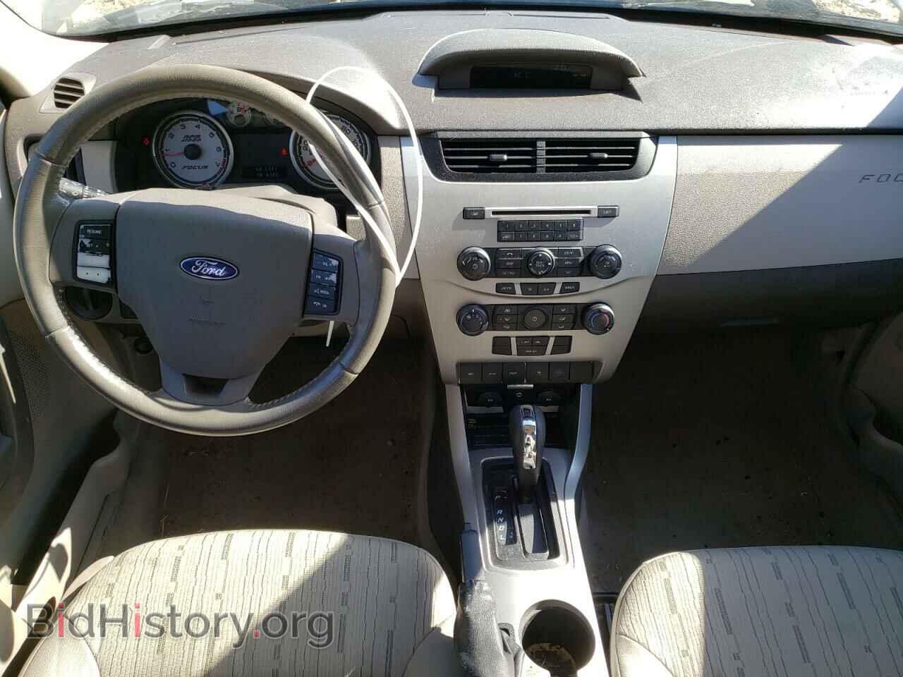2011 FORD FOCUS - VIN: 1FAHP3FN9BW115592 - Photo 8