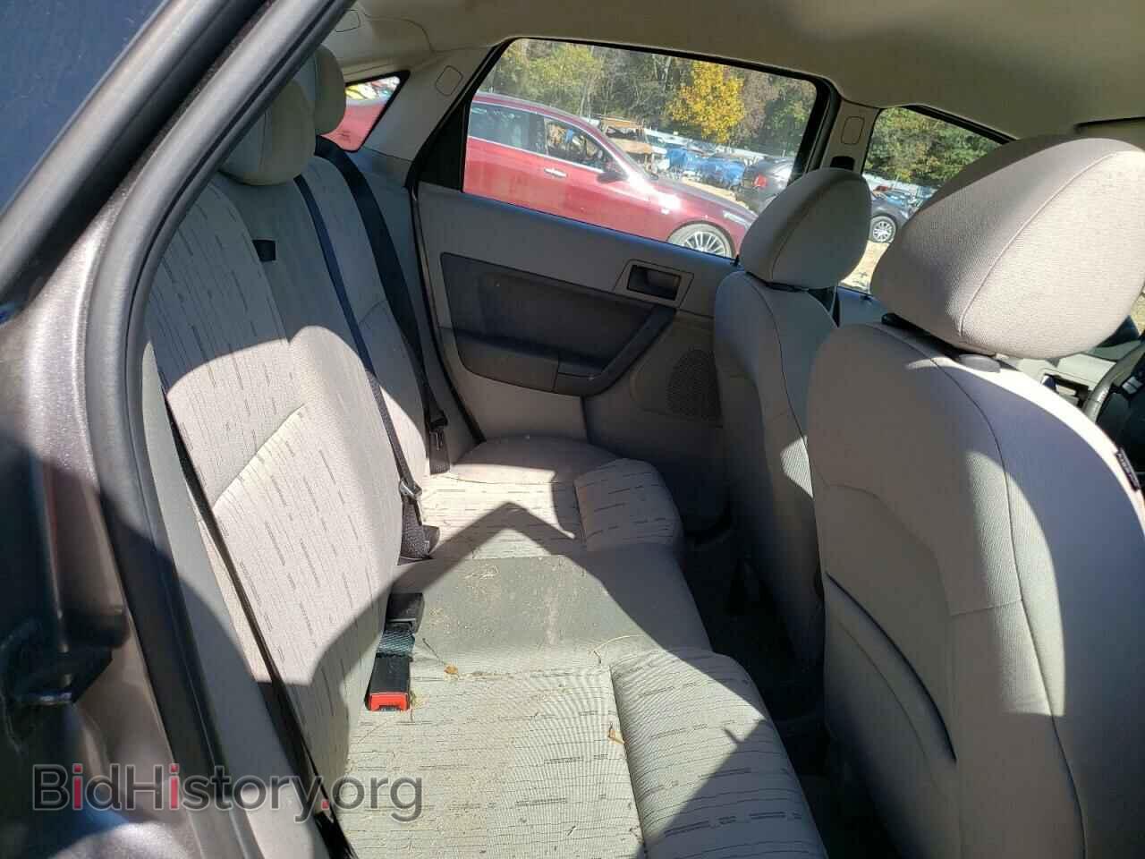2011 FORD FOCUS - VIN: 1FAHP3FN9BW115592 - Photo 10