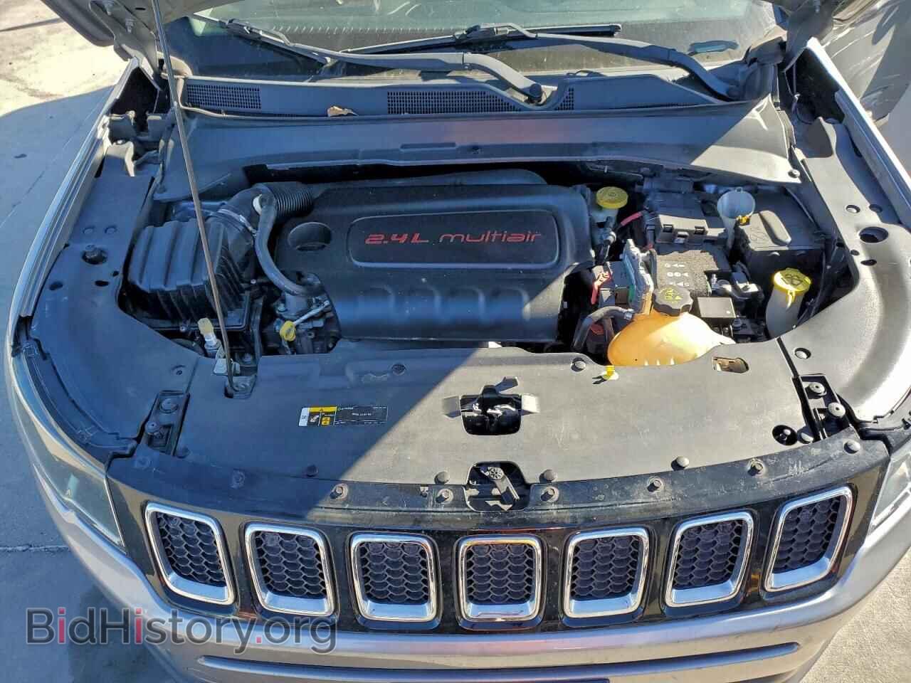 2018 JEEP COMPASS - VIN: 3C4NJCBB5JT102644 - Фото 11