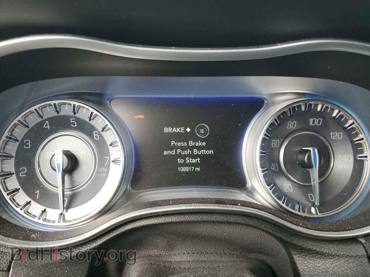 2016 CHRYSLER 300 - VIN: 2C3CCAEG5GH342621 - Фото 9