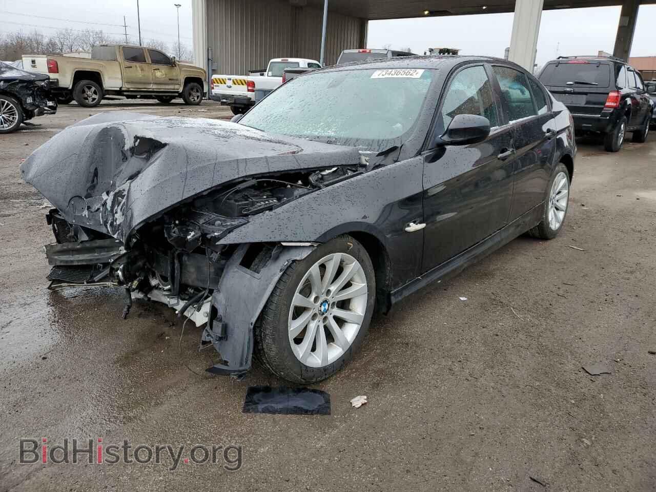 Photo WBAPH77569NM30419 - BMW 3 SERIES 2009