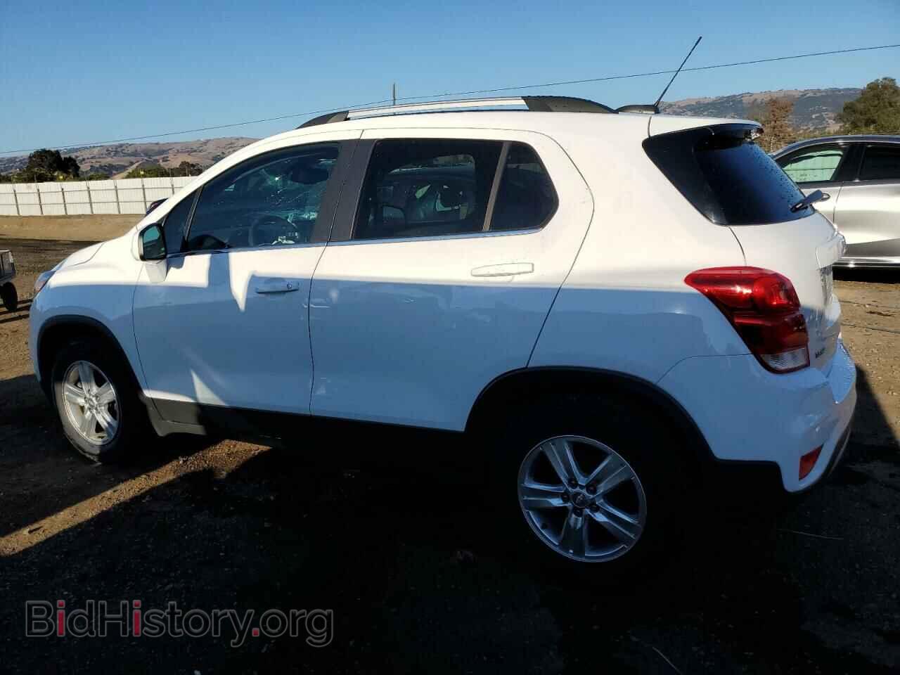 2019 CHEVROLET TRAX - VIN: 3GNCJLSB3KL314166 - Photo 2