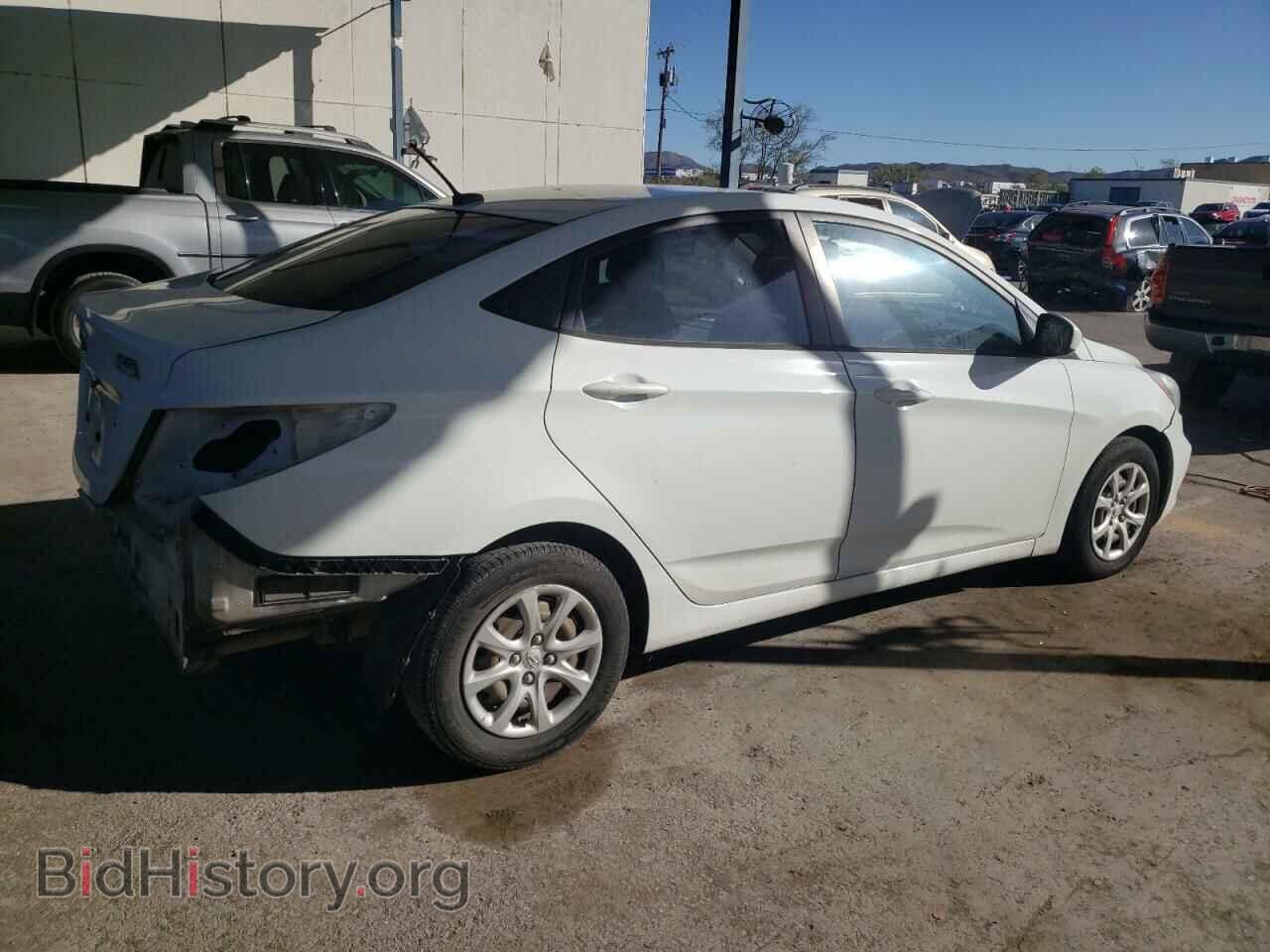 2013 HYUNDAI ACCENT - VIN: KMHCT4AE2DU581002 - Фото 3