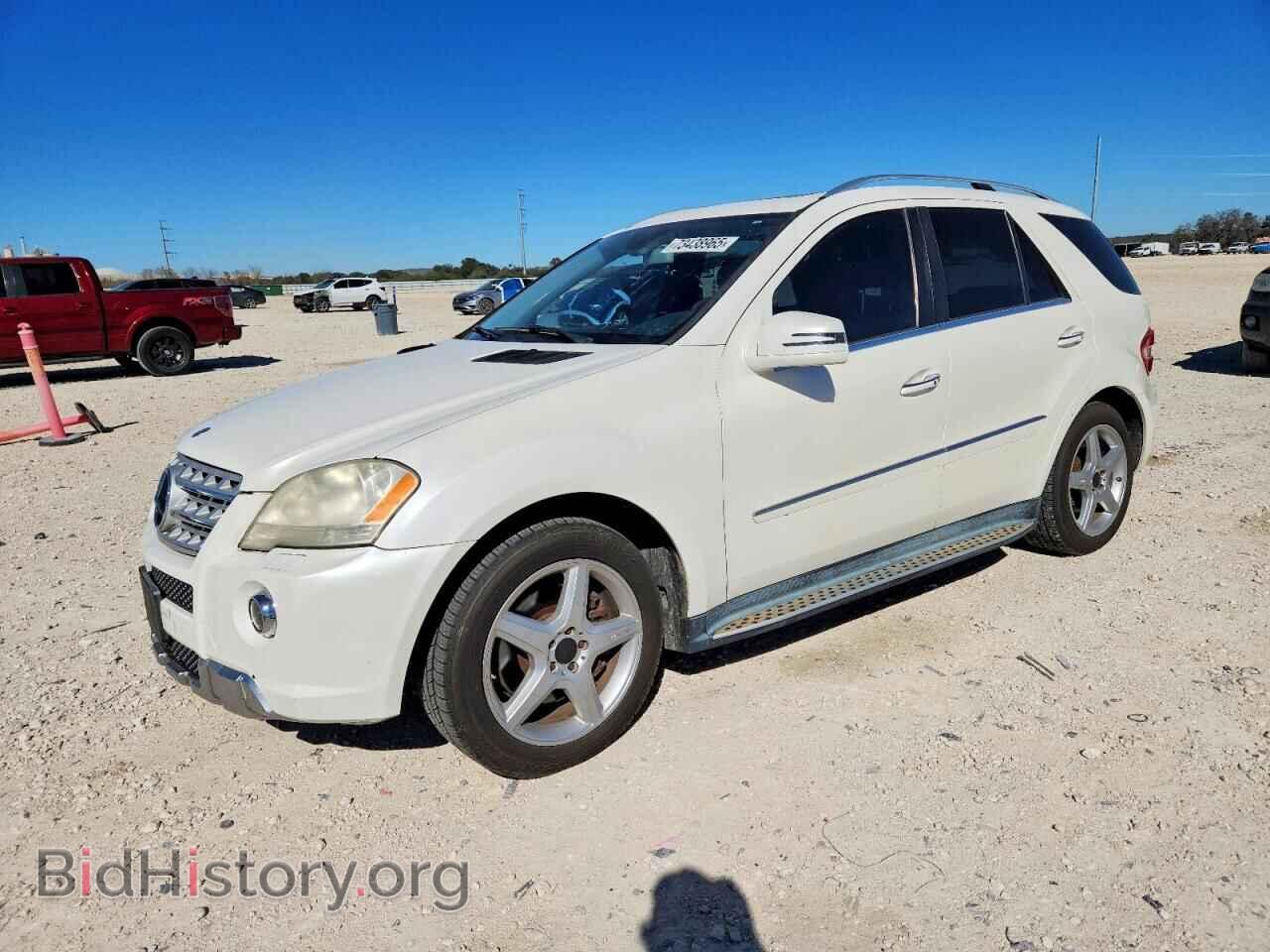 Photo 4JGBB7CB0BA656331 - MERCEDES-BENZ M-CLASS 2011