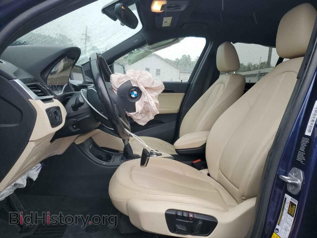 2017 BMW X1 - VIN: WBXHT3C30H5F87743 - Фото 7